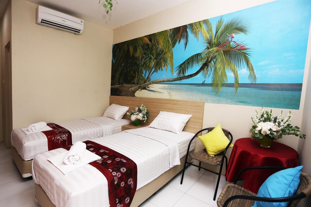 C.Stone Hotel Surabaya Ngoại thất bức ảnh